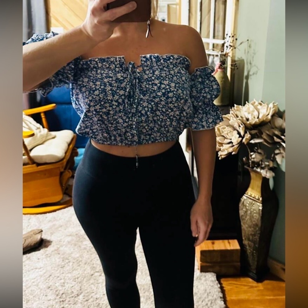SHEIN VCAY Ditsy Floral Print Off Shoulder Frill Trim Tie Front Crop Blouse L - Picture 11 of 16